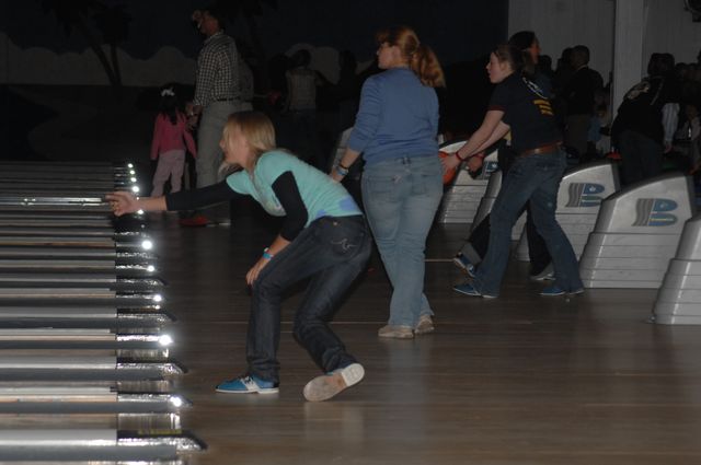 087-AHJFBowlingforEquestrians-2-18-07-DeRosaPhoto.jpg