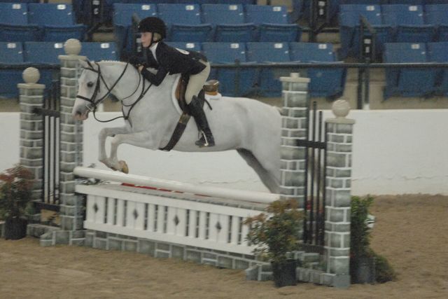 064-Hillcrest'sTiaMaria-LaurenTyree-LegacyCupCup-PnyHtrGoRnd-5-12-07-DeRosaPhoto.jpg