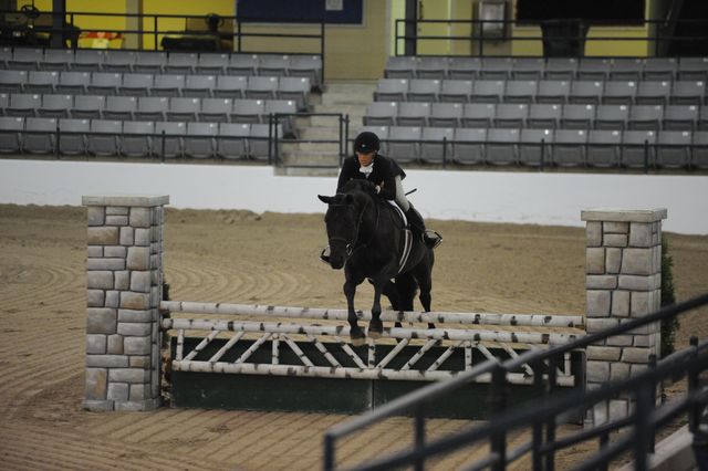 1517-LittleBlackDress-JoyGraue-LegacyCup-NonPro3'Finals-5-16-08-DeRosaPhoto.jpg