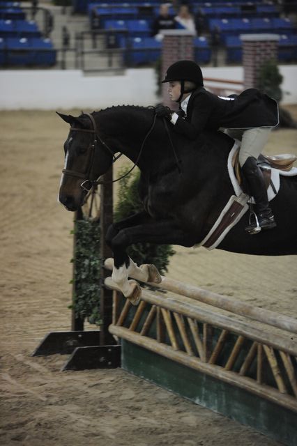 1583-Placido-VictoriaSmith-LegacyCup-NonPro3'Finals-5-16-08-DeRosaPhoto.jpg