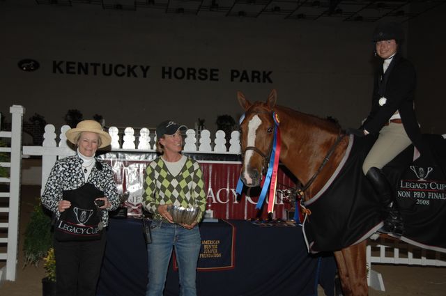 2547-MVP-AmeliaMcArdle-LegacyCup-NonPro3'6FinalsAwards-5-17-08-DeRosaPhoto