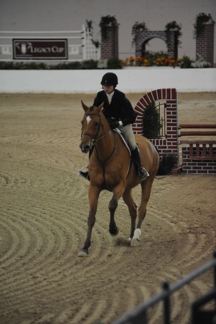 1841-Cayman-AmeliaMcArdle-LegacyCup-NonPro3'6GoRound-5-17-08-DeRosaPhoto.jpg