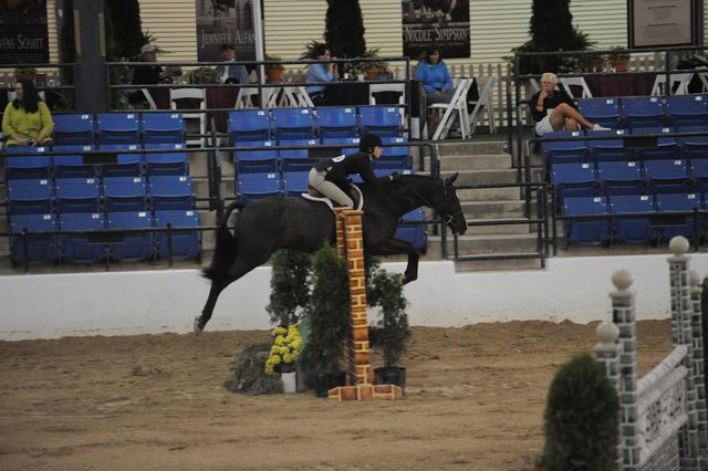 1861-Bert-AbigailMcArdle-LegacyCup-NonPro3'6GoRound-5-17-08-DeRosaPhoto.jpg