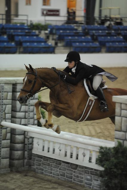 1979-Lanshark-AlissaNorris-LegacyCup-NonPro3'6GoRound-5-17-08-DeRosaPhoto.jpg