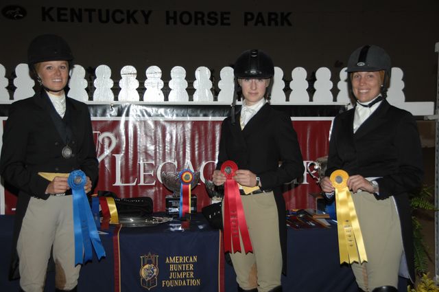 2259-Cruise-LindseyFishell-LegacyCup-NonPro3'6GoRoundAwards-5-17-08-DeRosaPhoto