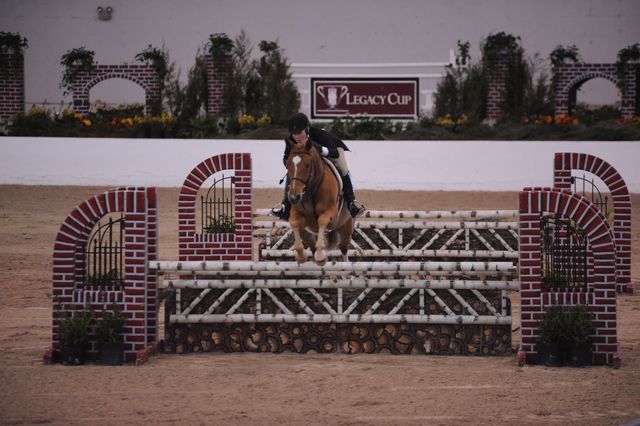 1051-Noonmark-AmandaThomas-LegacyCup-Pro3'6Finals-5-10-08-DeRosaPhoto.JPG