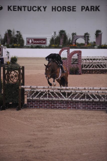 950-Gibson-DeniseDerisioPerry-LegacyCup-Pro3'6Finals-5-10-08-DeRosaPhoto.JPG