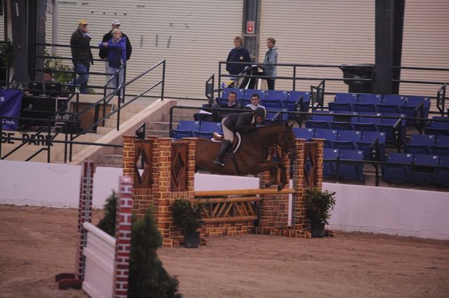 181-Levon-MorganThomas-Pro3'GoRound-LegacyCup-5-8-08-DeRosaPhoto.JPG