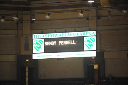 10-3-08-CC08-318-DeRosaPhoto.jpg