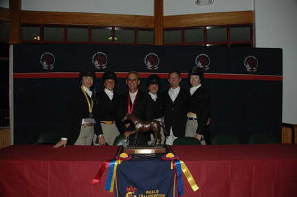 10-3-08-CC08-563-DeRosaPhoto.jpg