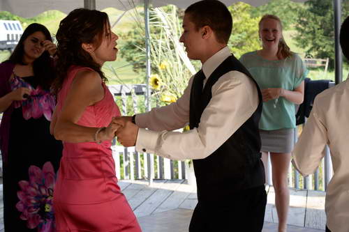 Beth Wedding-7-28-13-0565-DDeRosaPhoto