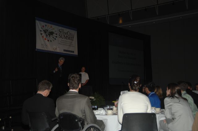 058-Brooke-10-1-3-07-StemCellSummit-DeRosaPhoto.JPG