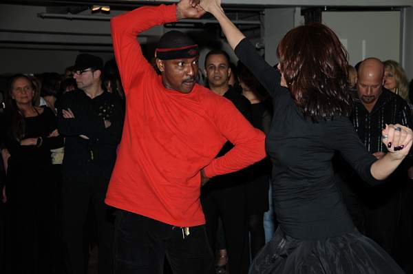Dancing-2-28-09-115-DeRosaPhoto