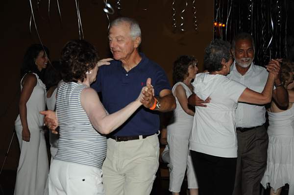 BUCD-7-18-09-82-CaliMix-DDeRosaPhoto.jpg