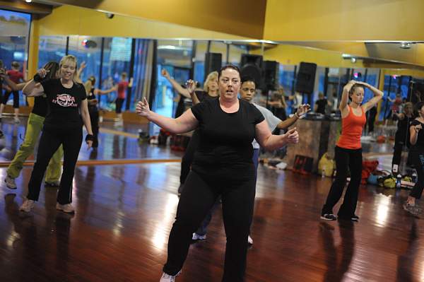 BUCD-Zumba-5-14-09-16-DDeRosaPhoto.jpg