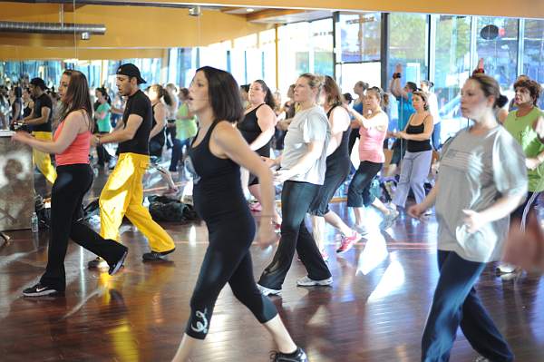 BUCD-Zumba-5-21-09-12-DDeRosaPhoto.jpg