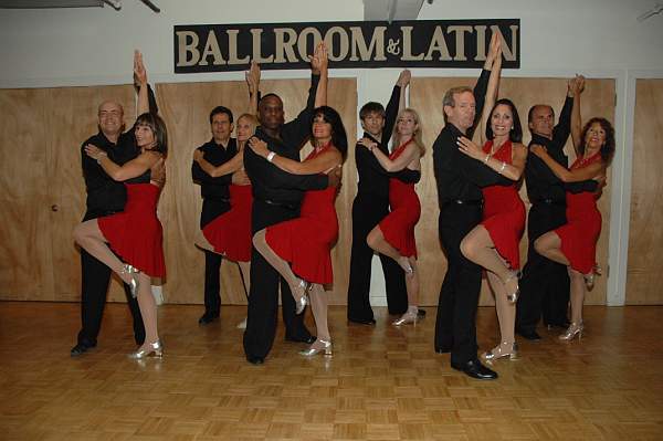 Dancing-Performance-6-26-10-038-DDeRosaPhoto.jpg