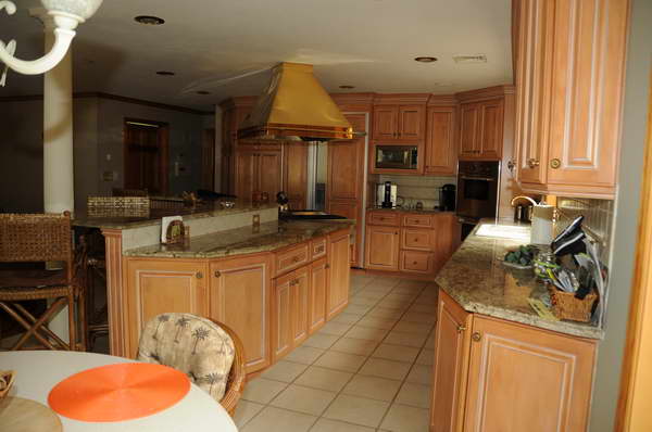 Kitchen-P&amp;A-7-3-11-1002-DDeRosaPhoto.JPG