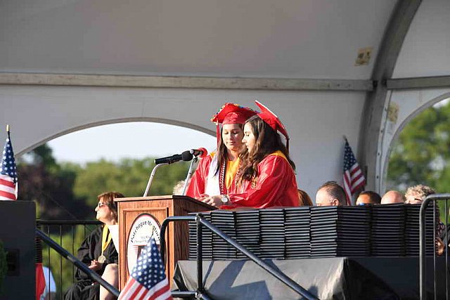Pat-Med-Graduation-6-22-17-8708-DDeRosaPhoto