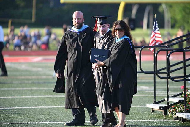 Pat-Med-Graduation-6-22-17-8777-DDeRosaPhoto