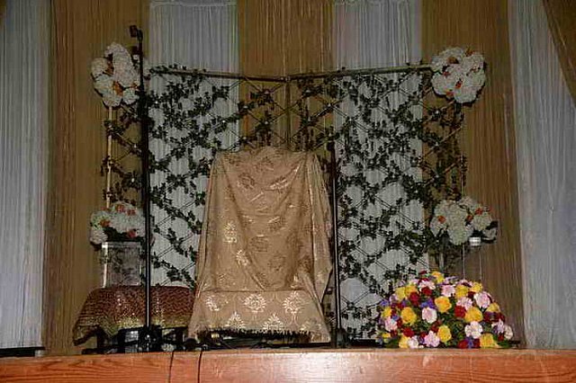 Gurudev-6-24-17-5643-DDeRosaPhoto