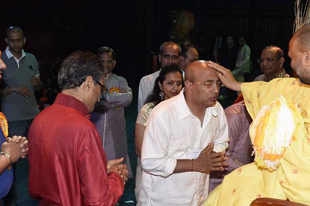 Gurudev1-7-12-14-9578-DDeRosaPhoto