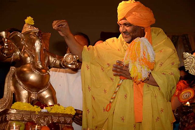 Gurudev2-7-11-14-2007-DDeRosaPhoto