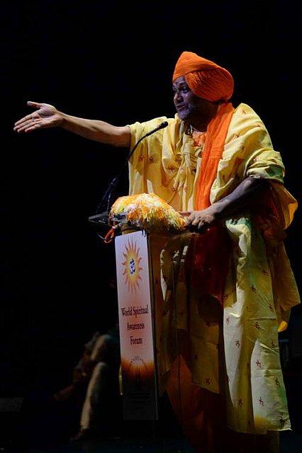 Gurudev2-7-12-14-2677-DDeRosaPhoto