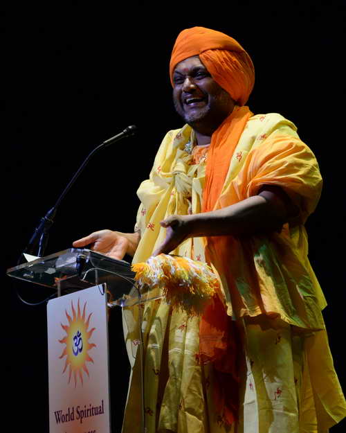 Gurudev2-7-12-14-2847-DDeRosaPhoto