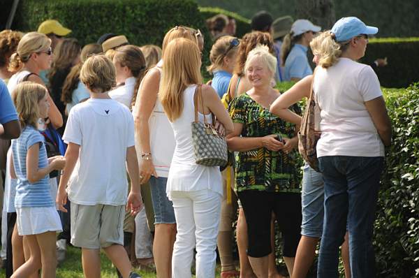 HC09-8-23-09-Crowds-0907-DDeRosaPhoto.jpg