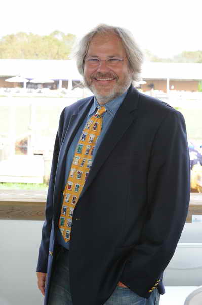 HC-9-4-11-0122-MichaelParaskevas-DDeRosaPhoto.JPG
