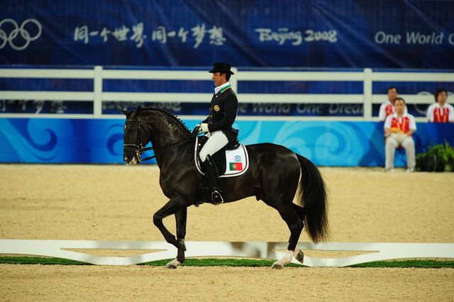 HKD-8-13-08-0084-DanielPinto-GalopinDeLaFont-POR-DeRosaPhoto.jpg