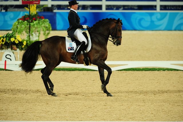HKD-8-13-08-1169-HayleyBeresford-Relampago-AUS-DeRosaPhoto.jpg