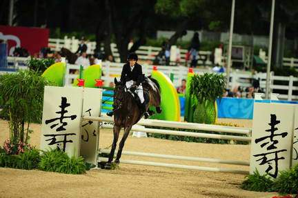 HKEV-8-12-08-0385-AlenaTseliapushkina-Passat-BLR-DeRosaPhoto.jpg