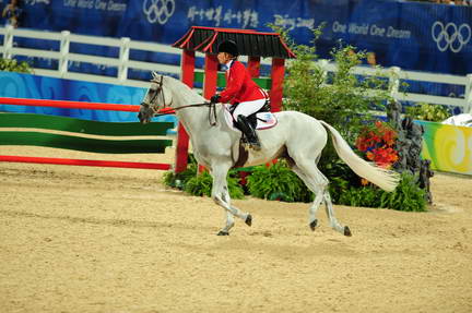 HKEV-8-12-08-0710-BeckyHolder-CourageousComet-DeRosaPhoto.jpg