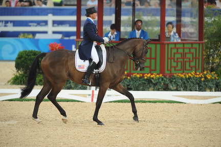HKEV-8-10-08-100-KarenOConnor-Mandiba-DeRosaPhoto.jpg