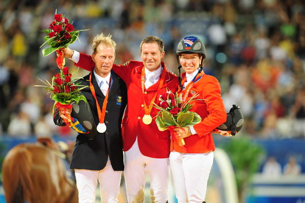 HKSJ-8-21-08-1716-RolfGoranBengtsson-EricLamaze-BeezieMadden-DeRosaPhoto.jpg