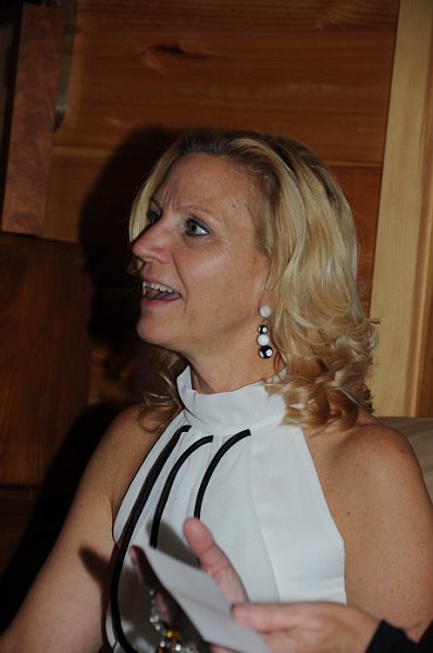 Mary-11-13-10-60thBD-127-DDeRosaPhoto.jpg
