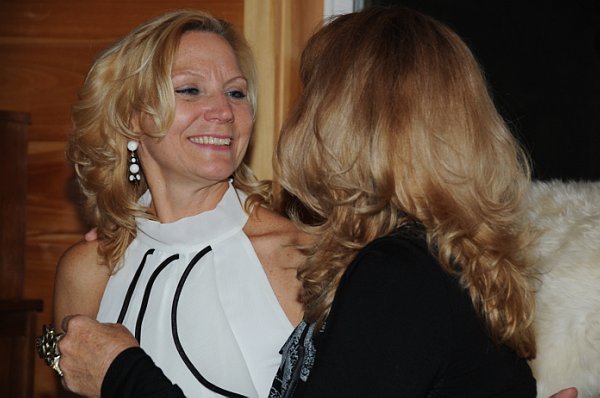 Mary-11-13-10-60thBD-132-DDeRosaPhoto.jpg