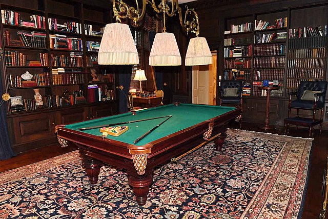 Pool Table-Library-11 Evans-10-21-21-5813-DDeRosaPhoto