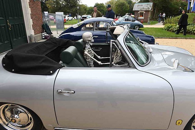 IPE-Lloyd Harbor-Porsche-10-6-19-4807-DDeRosaPhoto
