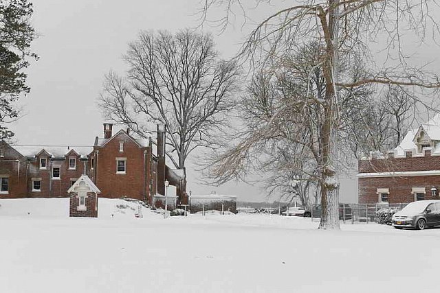 31 Fort Hill-12-17-2020-Snowstorm--0119-DDeRosaPhoto