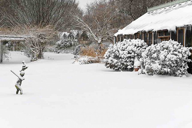31 Fort Hill-12-17-2020-Snowstorm--0203-DDeRosaPhoto