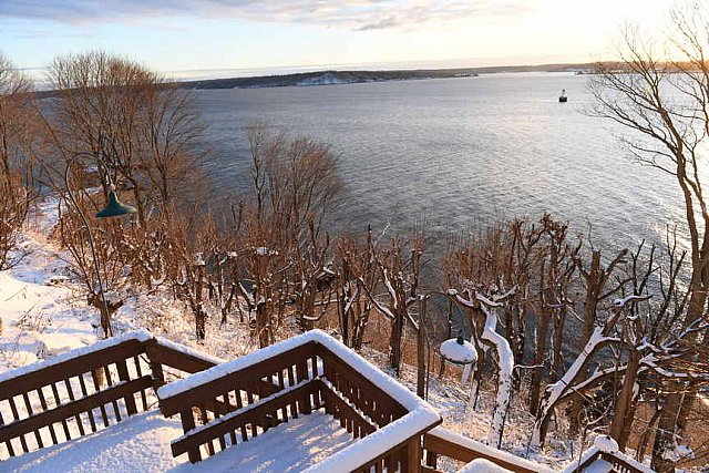 31 Fort Hill-12-17-2020-Snowstorm--0300-DDeRosaPhoto