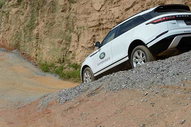 LandRover-WEG-9-23-18-2337-DDeRosaPhoto