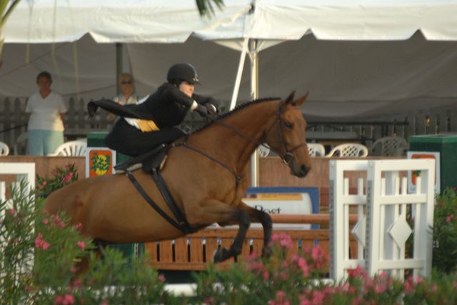 652-StephanieHayes-ZeigfeldFollies-12-2-06-&copy;DeRosaPhoto.jpg