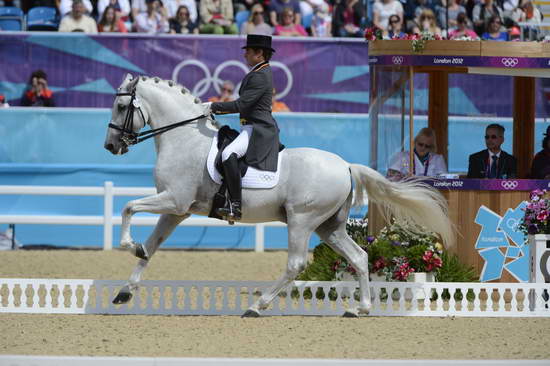 Olympics-DRE-GP-8-3-12-3053-JuanManuelMunozDiaz-Fuego-ESP-DDeRosaPhoto