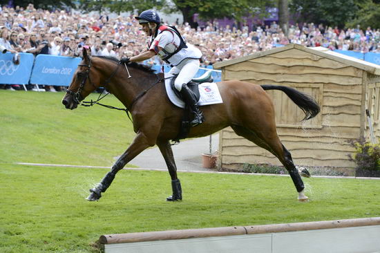 Olympics-EV-XC-7-30-12-4900-MaryKing-ImperialCavalier-GBR-DDeRosaPhoto