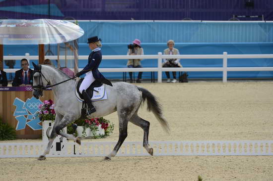 Olympics-EV-DRE-7-29-12-2963-SaraAlgotssonOstholt-Wega-SWE-DDeRosaPhoto