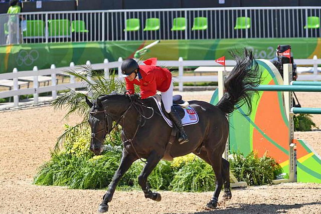Olympics-RIO-SJ-1stQuall-8-14-16-7570-BeezieMadden-CortesC-USA-DDeRosaPhoto